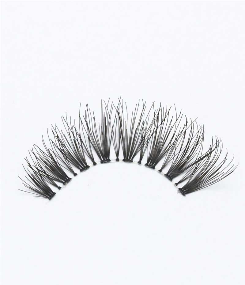 natural eyelashes