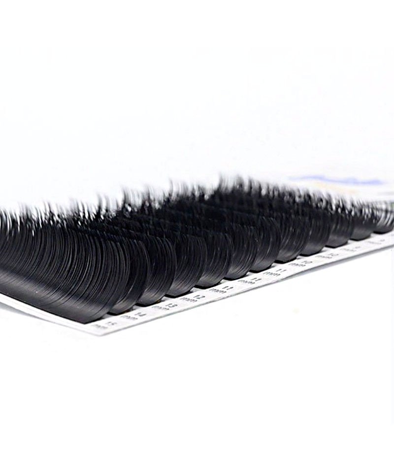 classic eyelash